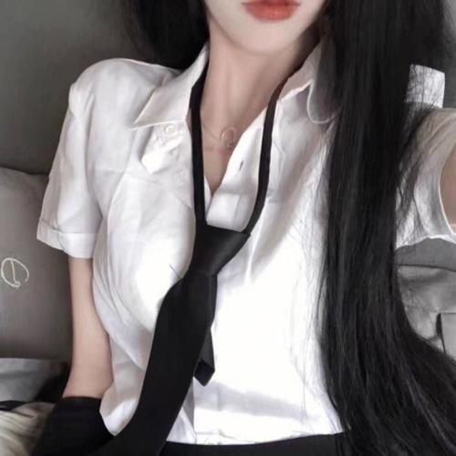 与谁共眠